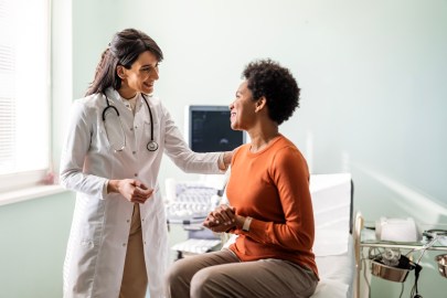 Prise de décision conjointe : jouer un rôle actif dans votre parcours de soins du cancer